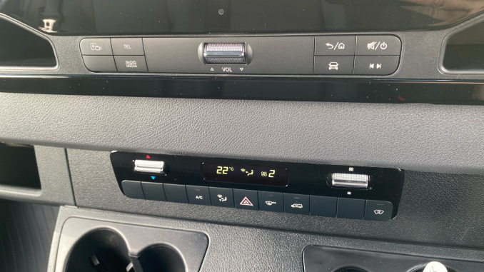 Mercedes-Benz Sprinter 315Cdi L3 Diesel Rwd 3.5t H2 Select Van 9G-Tronic - Image 26